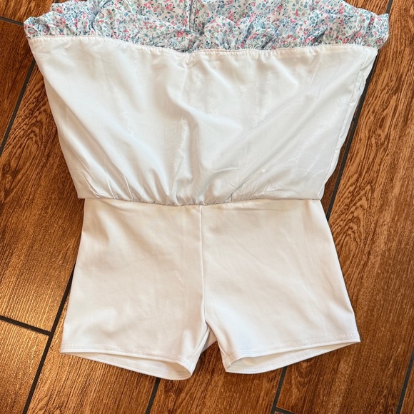 Abercrombie YPB Floral Bubble Skirt - Picture 2 of 3